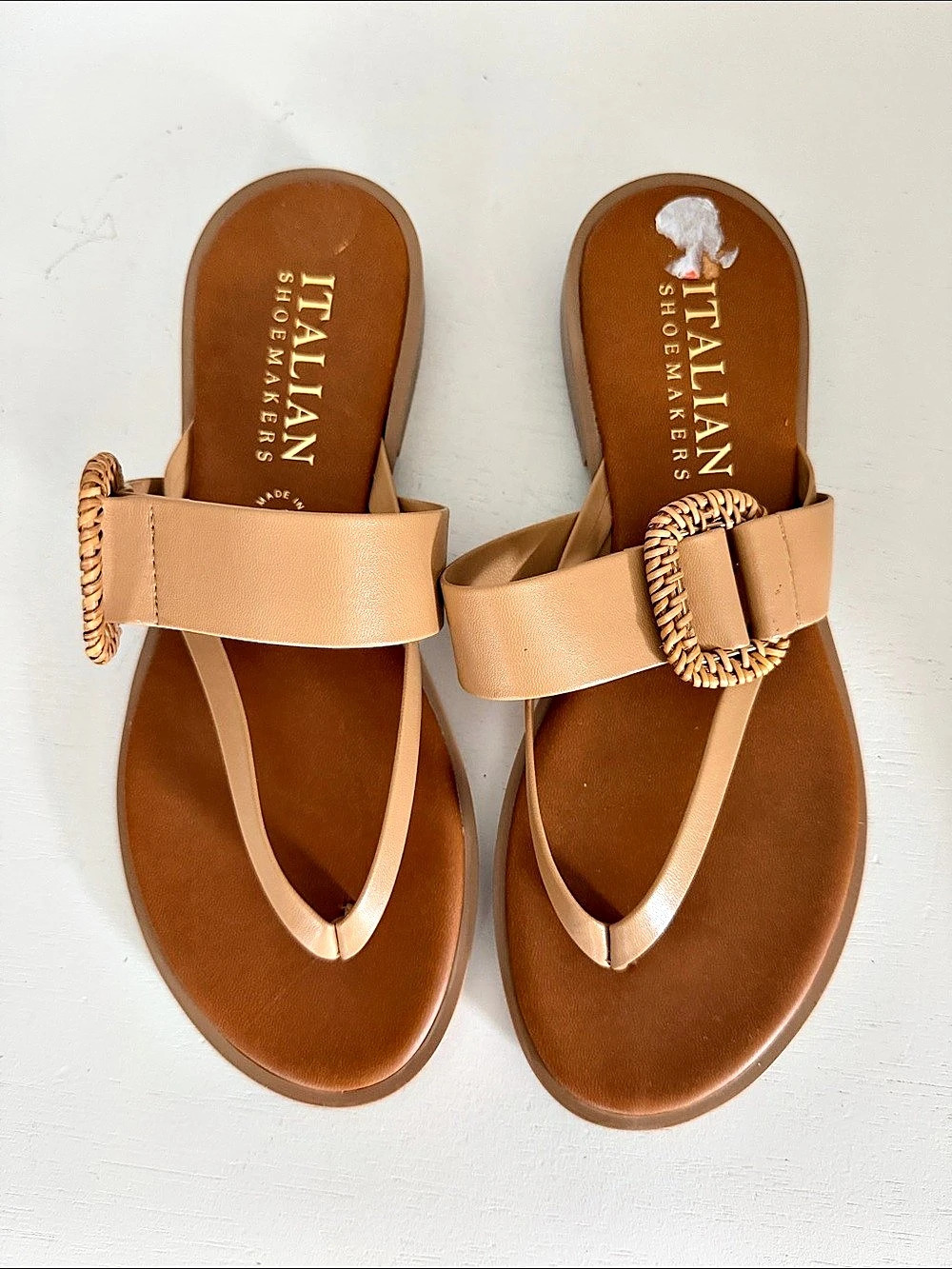 Italian Shoemakers Women's Buckle Thong Sandals Brown US 9.5 Like New